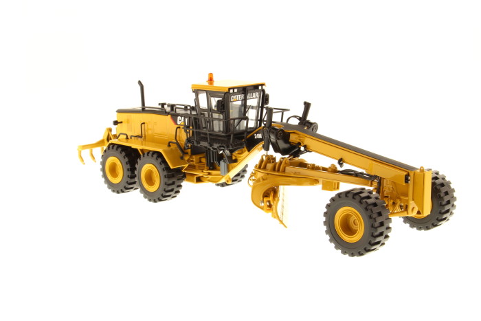 Cat 24M Motor Grader - 1:50